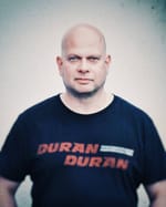 „Jedes Album kann dein letztes sein, warum also nicht sich die Zeit nehmen, die es verdient“: Interview mit Stefan Netschio von Beborn Beton über A Worhty Compensation