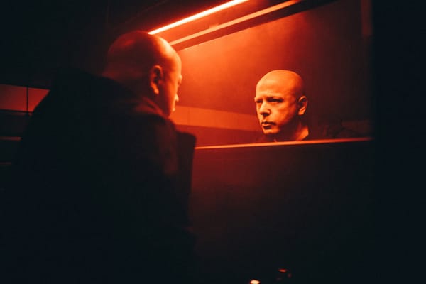 Wie der Soundtrack eines Films, der nie gedreht wurde: Electric Sun von VNV Nation